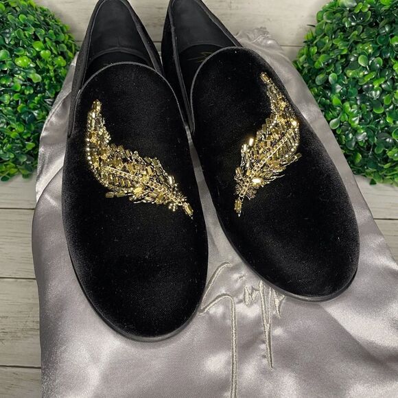 Almost New Giuseppe Zanotti Mens Shoes a size 9/42